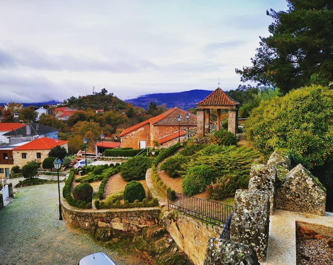 Casa Do Castelo Hotel Sernancelhe Kültér fotó