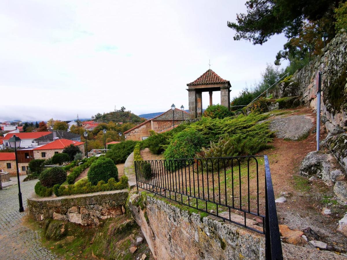 Casa Do Castelo Hotel Sernancelhe Kültér fotó